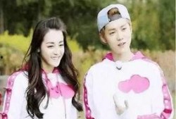 万小七情侣互相爆料视频