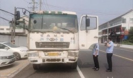 大型运输车爆料案件最新,真相与疑云交织